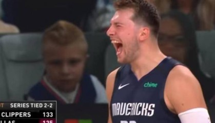  东契奇超远三分绝杀独行侠逆转战胜快船队