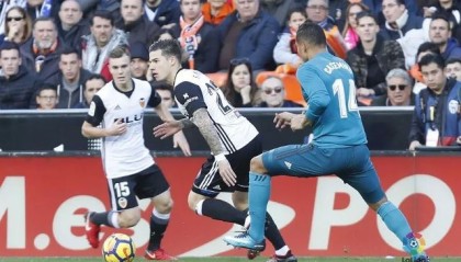  梅斯保级形势严峻，主场憾平错失宝贵积分  