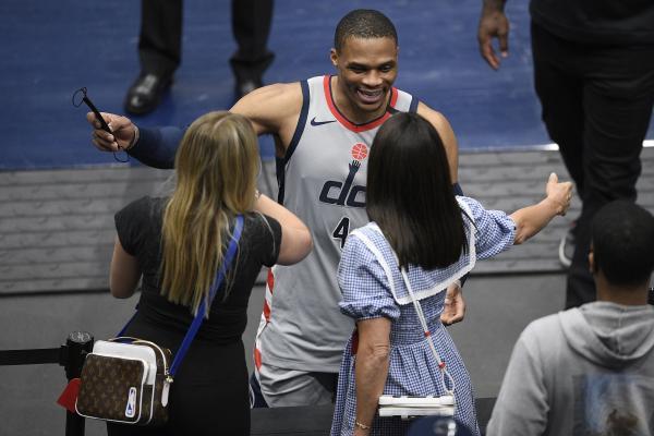  梅斯保级生死战爆发，主场球迷助威催生奇迹时刻