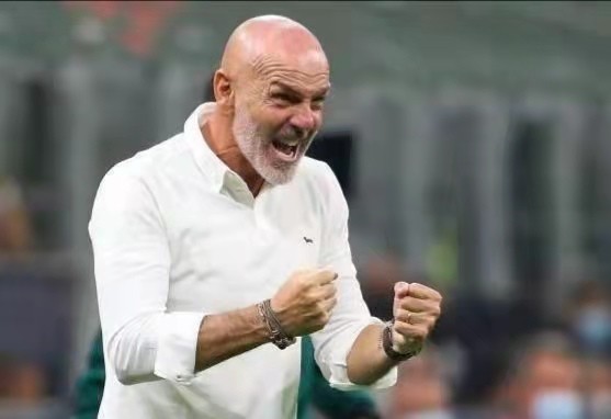  图卢兹门将神勇发挥，多次扑救保住球队不败金身