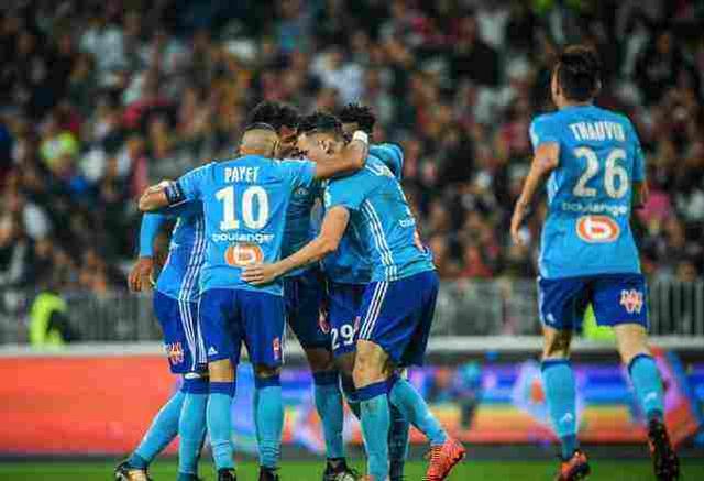  多特蒙德青春风暴席卷德甲，雷纳托·桑切斯传射定乾坤